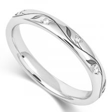 3mm Floral Diamond Ring